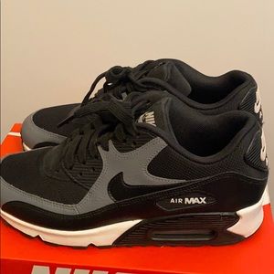 Womens Nike air max